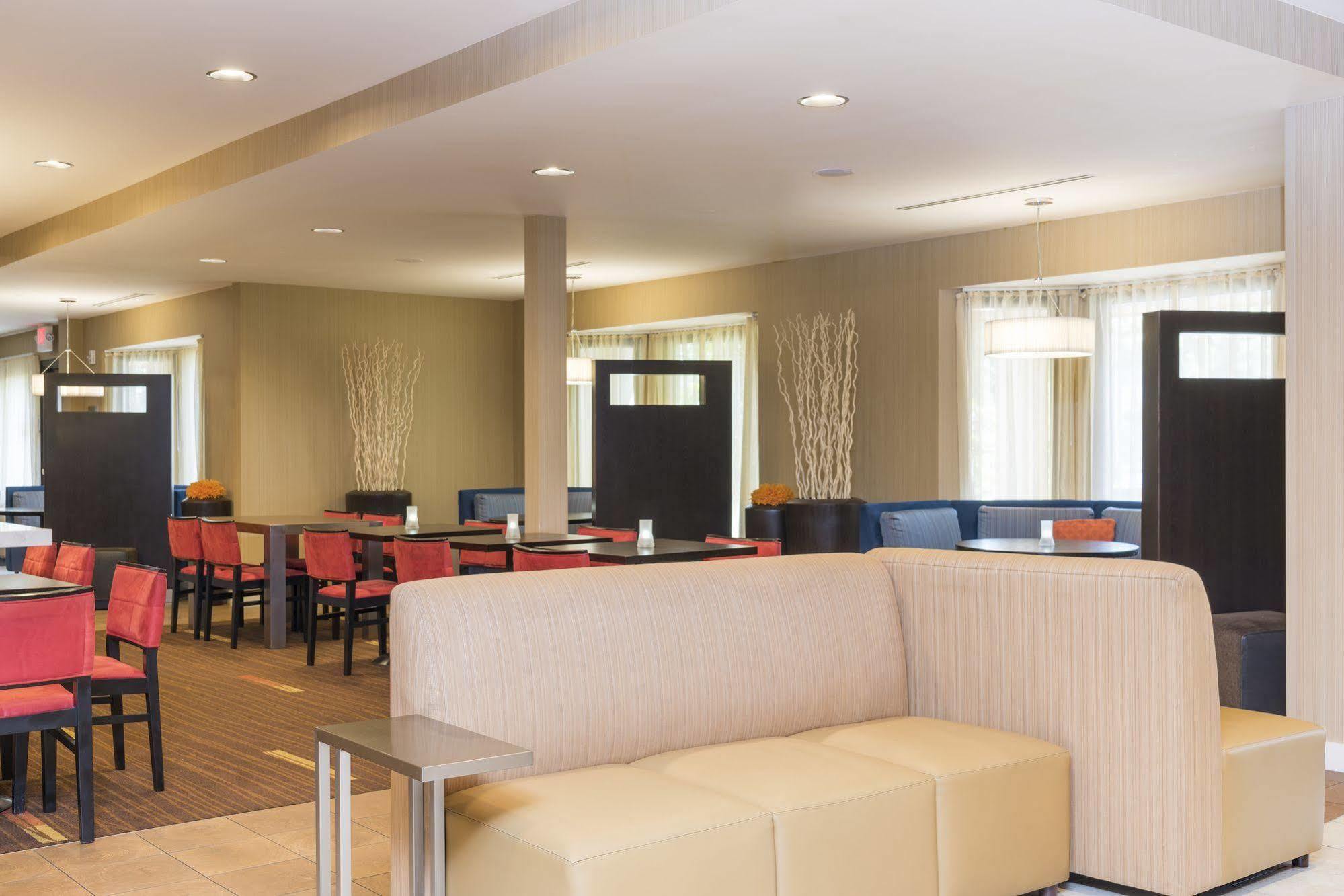 Courtyard By Marriott Livermore Exterior foto